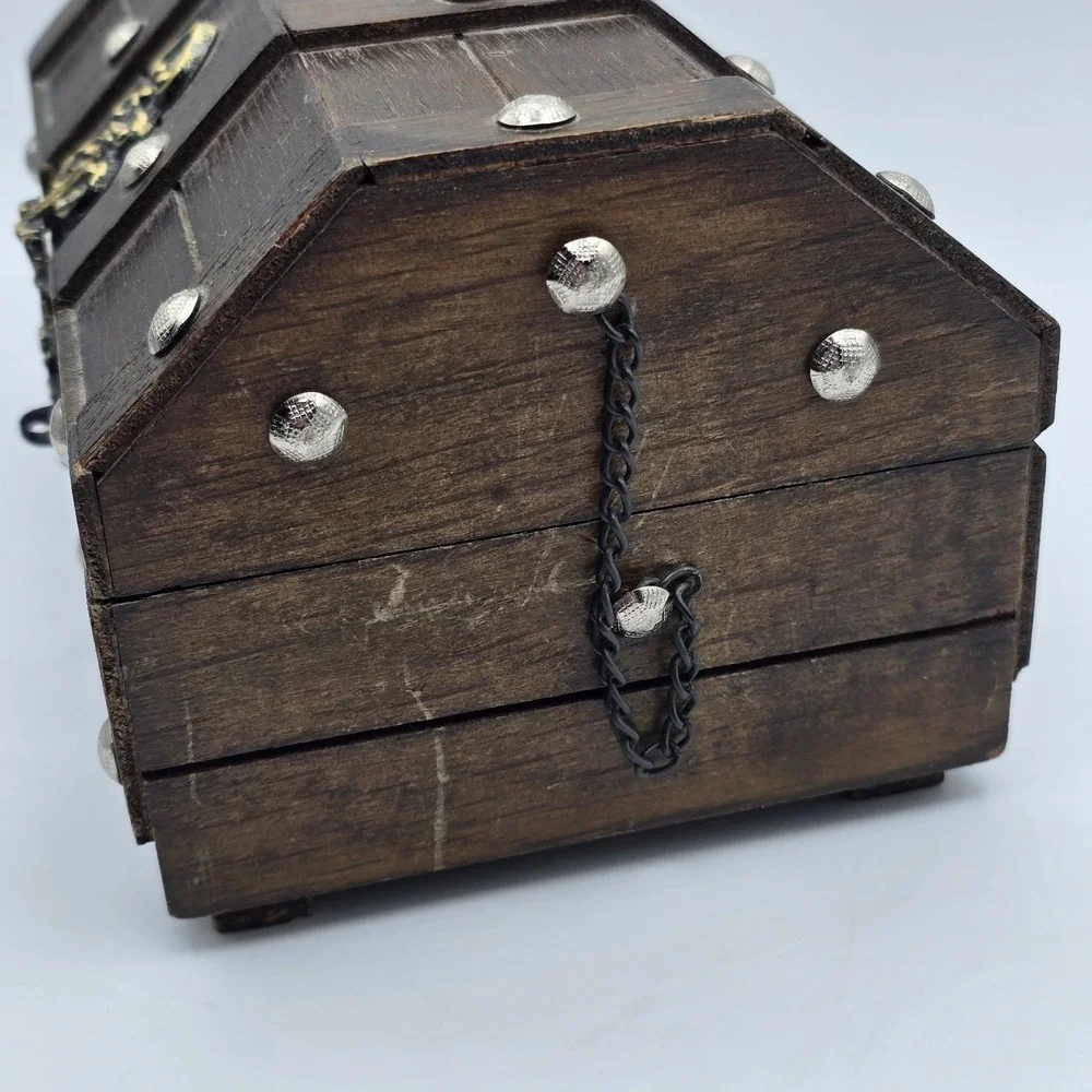 Wooden Pirate Style Jewelry Box Velvet Lined Removable Tray Vtg
